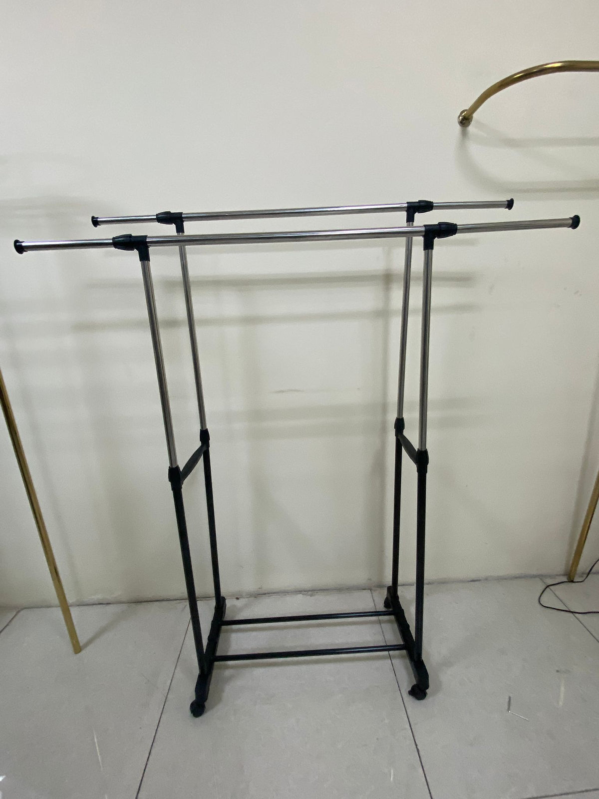DOUBLE HANGER 160*43*145CM 26.6KG